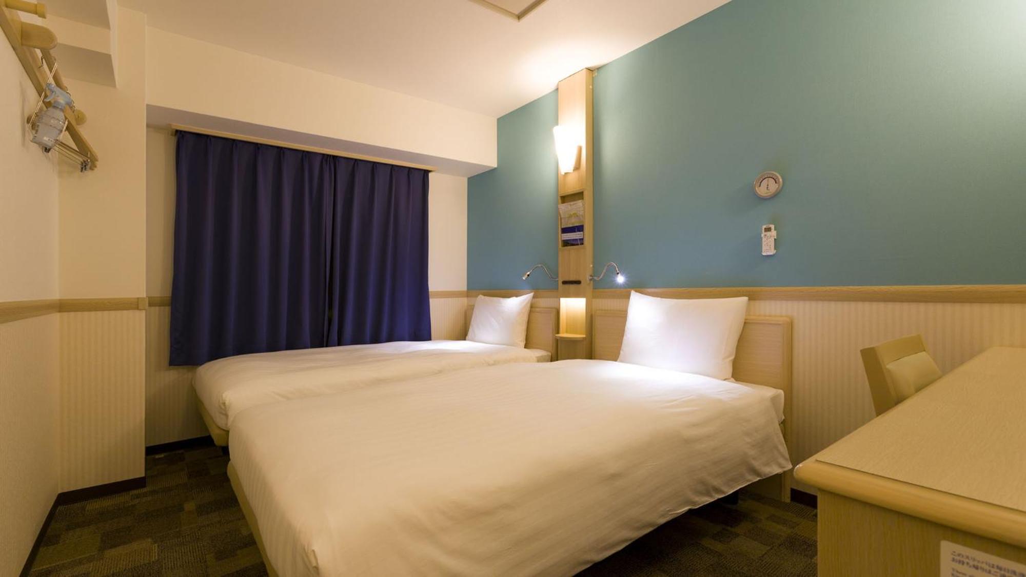 Toyoko Inn Odawara Eki Higashi Guchi Chambre photo
